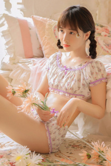 男女一边摸一边爽在线观看